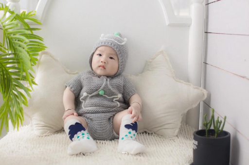 府谷宝宝几个月可以把尿